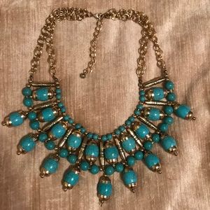 Bebe statement necklace